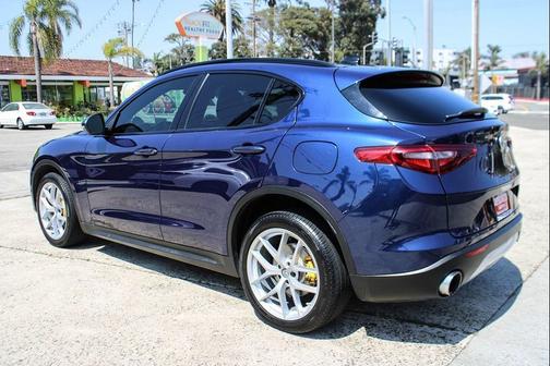 Montecarlo Blue Metallic 2019 Alfa Romeo Stelvio Ti Sport