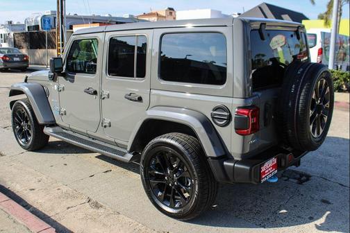 2022 Jeep Wrangler Unlimited 4xe Sahara
