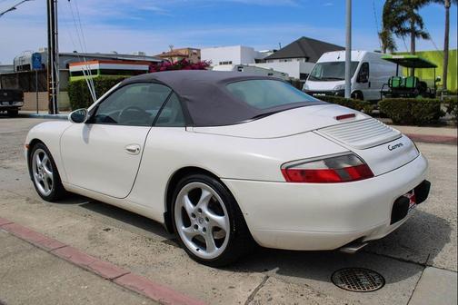 2000 Porsche 911 Cabriolet