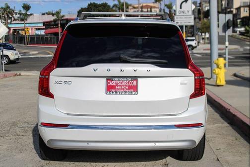 2022 Volvo XC90 Recharge Plug-In Hybrid Inscription 6 Passenger Extended Range