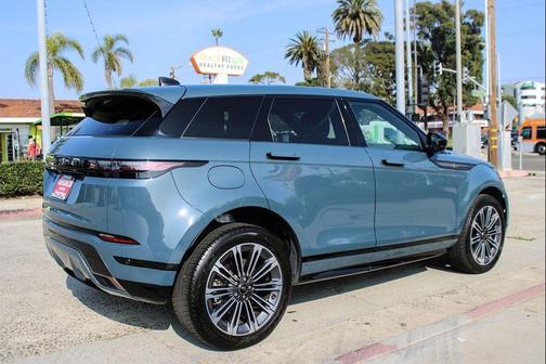 2024 Land Rover Range Rover Evoque Dynamic SE