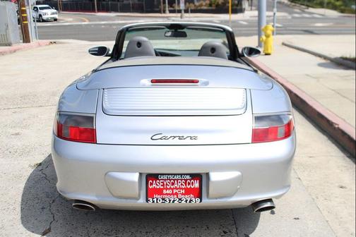2003 Porsche 911 