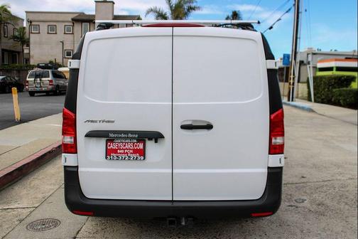 2020 Mercedes-Benz Metris Base