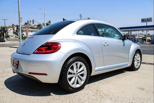 2014 Volkswagen Beetle DSG 2.0L TDI w/Sun/Sound/Nav