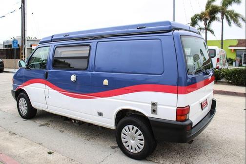 White 1997 Volkswagen Eurovan Camper