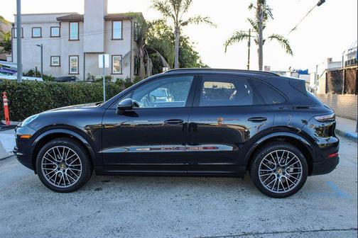 2020 Porsche Cayenne Cayenne