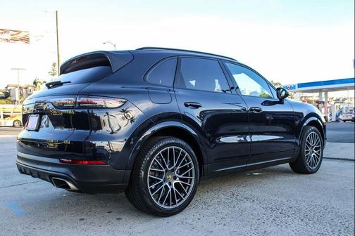 2020 Porsche Cayenne Cayenne