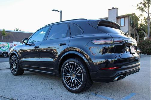 2020 Porsche Cayenne Cayenne