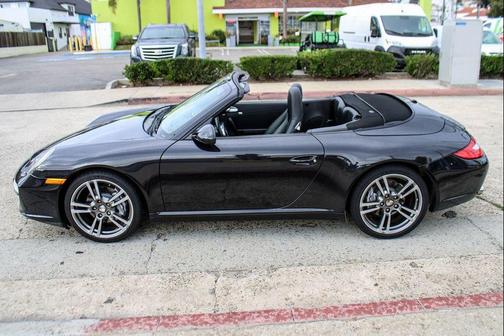 2012 Porsche 911 Carrera