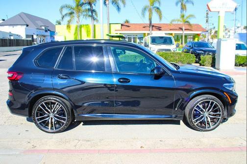 2023 BMW X5 sDrive40i