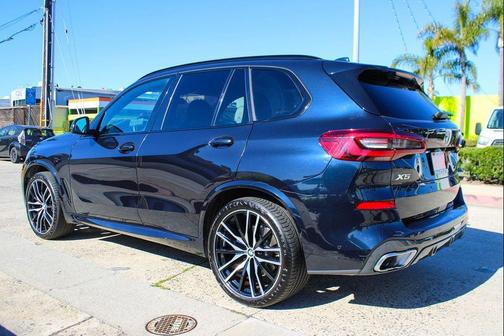 2023 BMW X5 sDrive40i