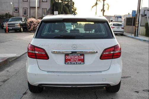 2017 Mercedes-Benz B-Class B250e Hatchback w/Premium 2 Pkg