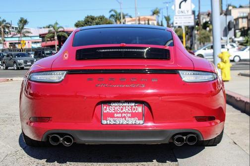 2015 Porsche 911 Carrera GTS