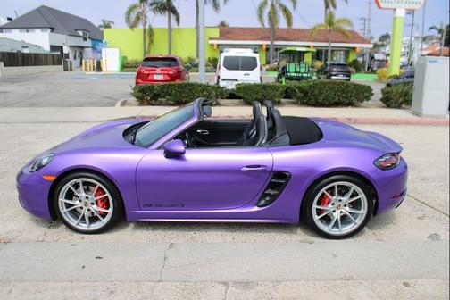 GT Silver Metallic 2019 Porsche 718 Boxster S