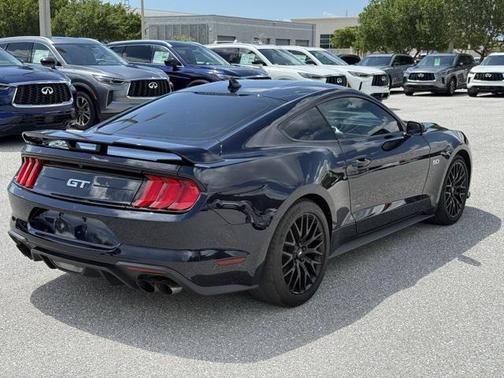 2021 Ford Mustang GT
