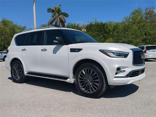 2024 INFINITI QX80 Sensory