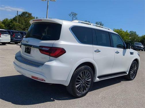 2024 INFINITI QX80 Sensory