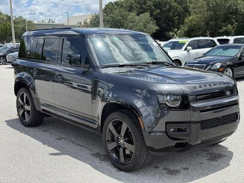 2024 Land Rover Defender 110 P400 X-Dynamic SE
