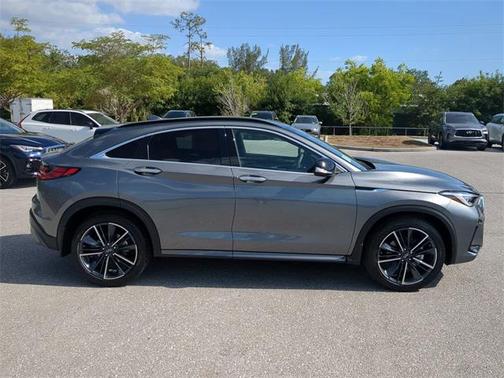 2025 INFINITI QX55 ESSENTIAL