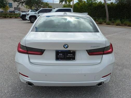 2025 BMW 330 i
