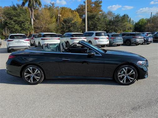 2025 Mercedes-Benz CLE 300 4MATIC Cabriolet