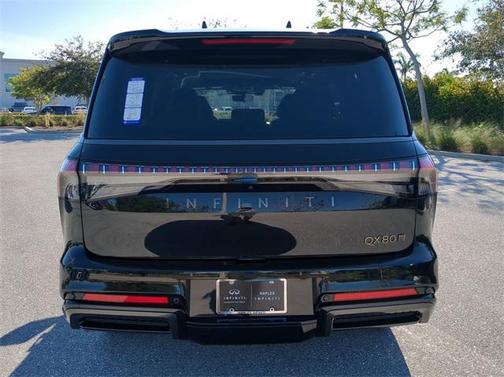 2025 INFINITI QX80 AUTOGRAPH AWD