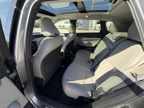 2023 INFINITI QX50 LUXE