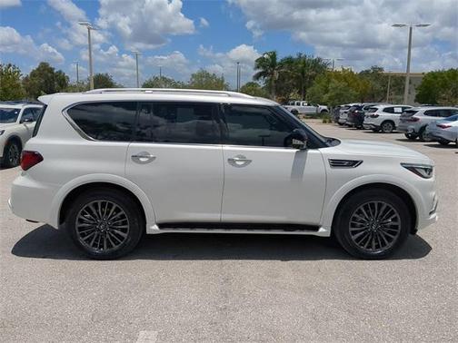 2023 INFINITI QX80 PREMIUM SELECT AWD