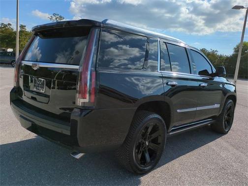2019 Cadillac Escalade Platinum