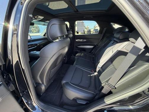 2023 Genesis GV70 2.5T AWD