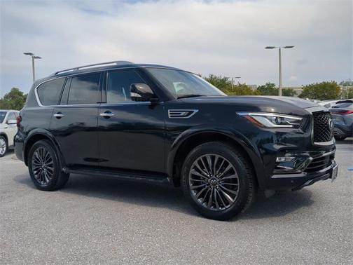 2023 INFINITI QX80 Sensory
