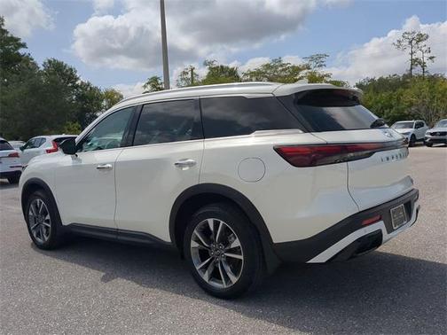 2024 INFINITI QX60 Luxe
