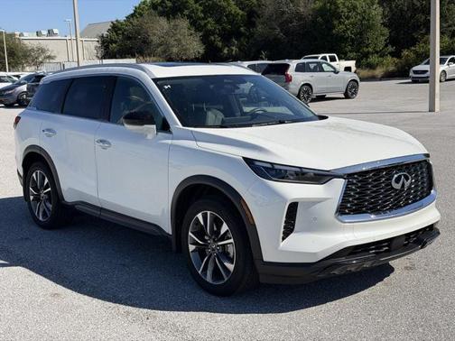 2025 INFINITI QX60 Luxe