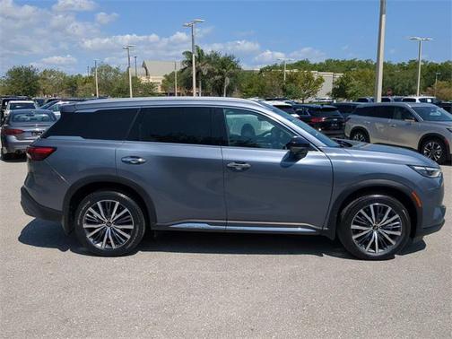 2023 INFINITI QX60 SENSORY