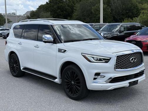 2022 INFINITI QX80 SENSORY