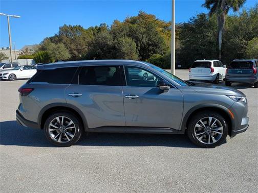 2024 INFINITI QX60 Luxe