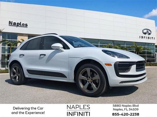 2023 Porsche Macan Base