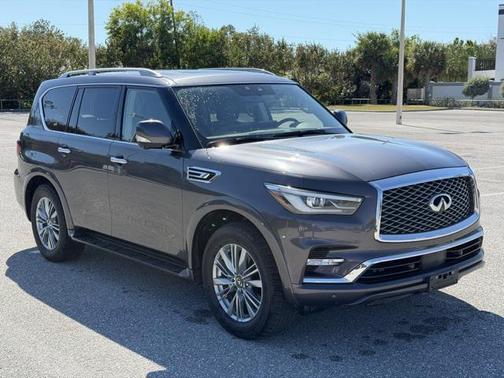 2024 INFINITI QX80 Luxe