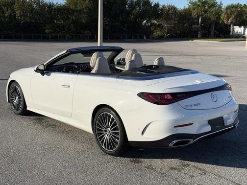 2025 Mercedes-Benz CLE 300 4MATIC Cabriolet