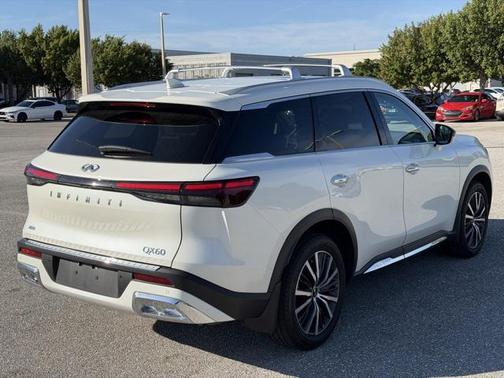 2022 INFINITI QX60 SENSORY