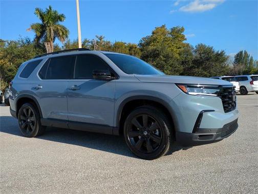 2025 Honda Pilot Black Edition