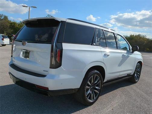 2024 Cadillac Escalade Sport