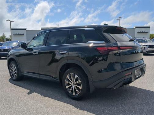 2025 INFINITI QX60 Pure