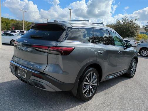 2023 INFINITI QX60 SENSORY