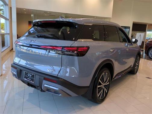 2025 INFINITI QX60 SENSORY