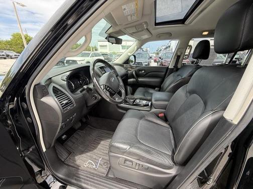 2021 INFINITI QX80 Luxe