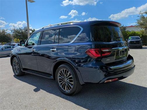 2023 INFINITI QX80 SENSORY AWD