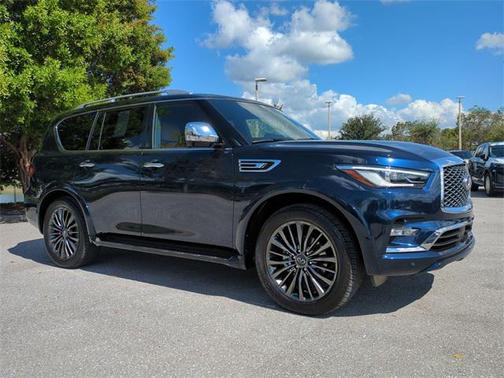 2023 INFINITI QX80 SENSORY AWD