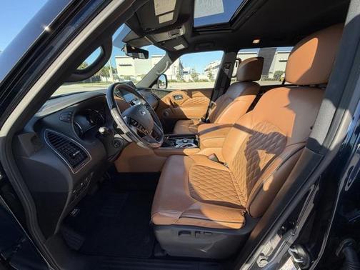 2023 INFINITI QX80 SENSORY AWD