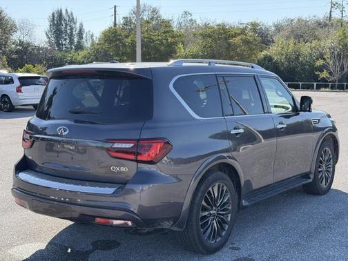 2023 INFINITI QX80 Sensory
